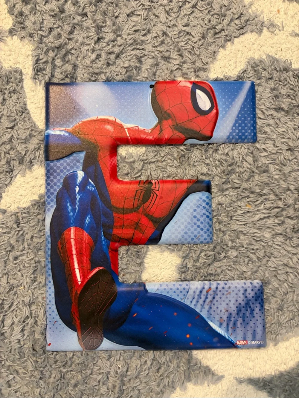 Marvel Spider-Man Wall Letter E in Red & Blue